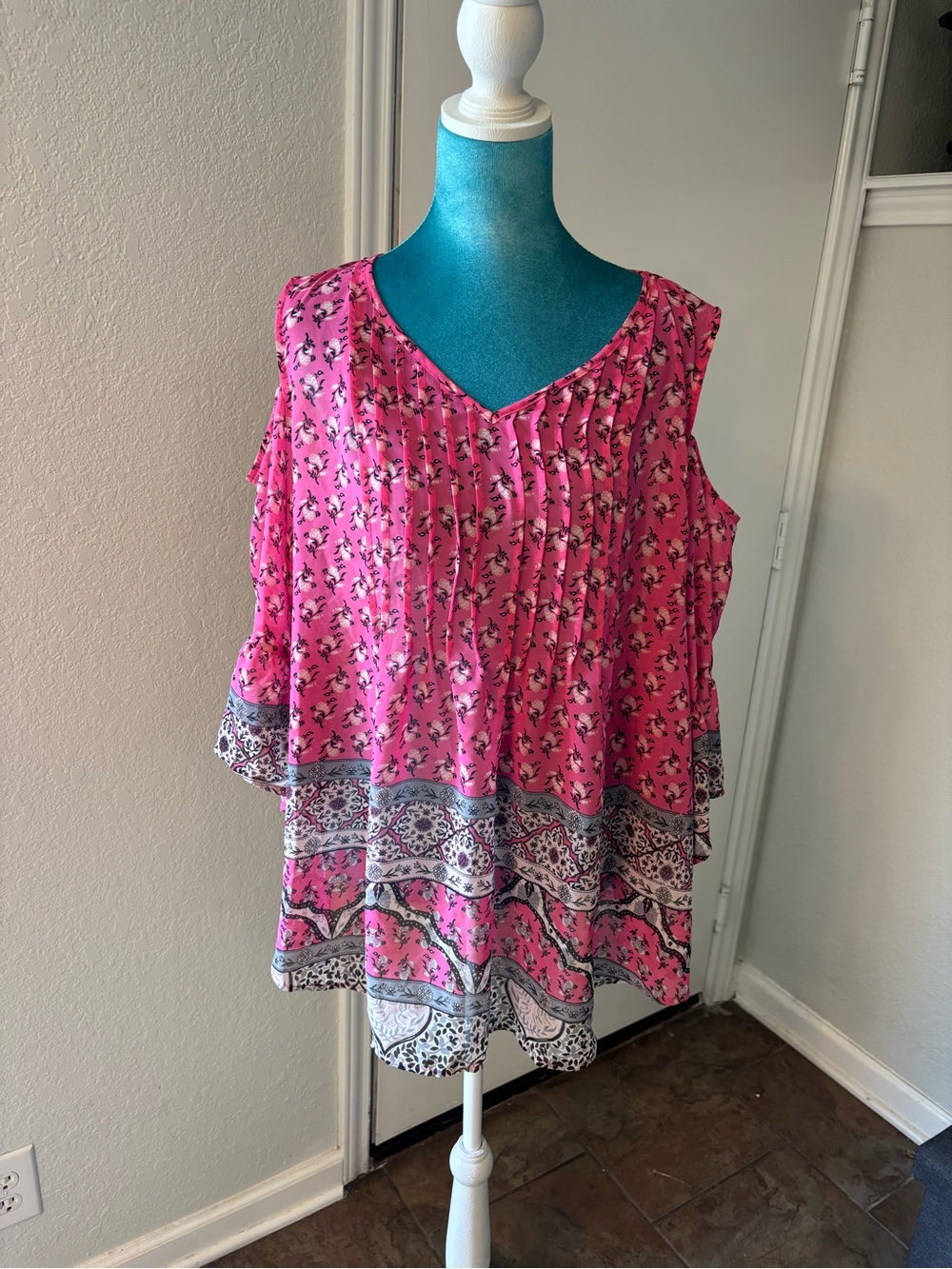 Style & Co. Pink Floral Printed Sleeveless V-Neck Tunic